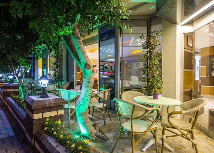 Hotel Bueyuek (adults Only) 4*