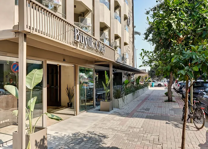 Hotel Büyük 4*
