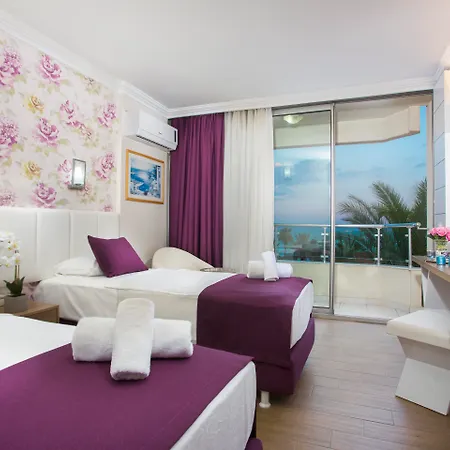 Szálloda Bueyuek (adults Only) Alanya
