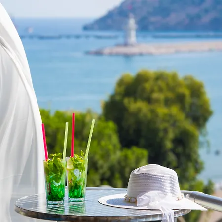 Bueyuek (adults Only) Hotel 4*