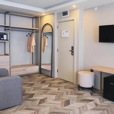 Bueyuek (adults Only) Hotel