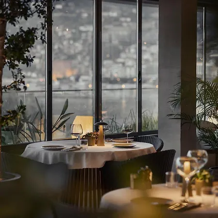 Bueyuek (adults Only)