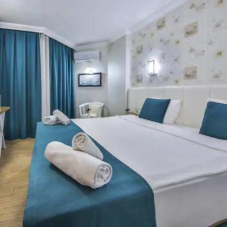 Hotel Bueyuek (adults Only)