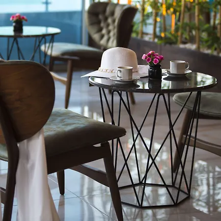 Bueyuek (adults Only) 4*