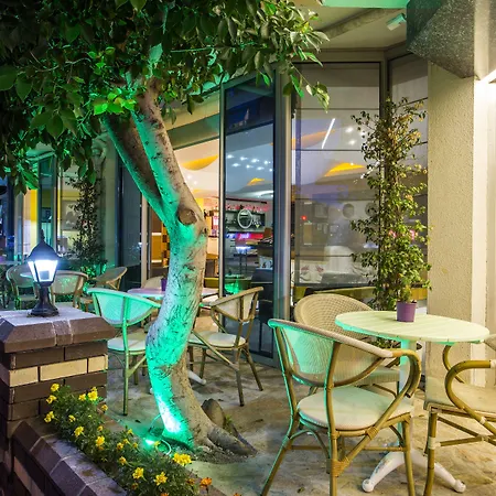 Szálloda Bueyuek (adults Only) 4*