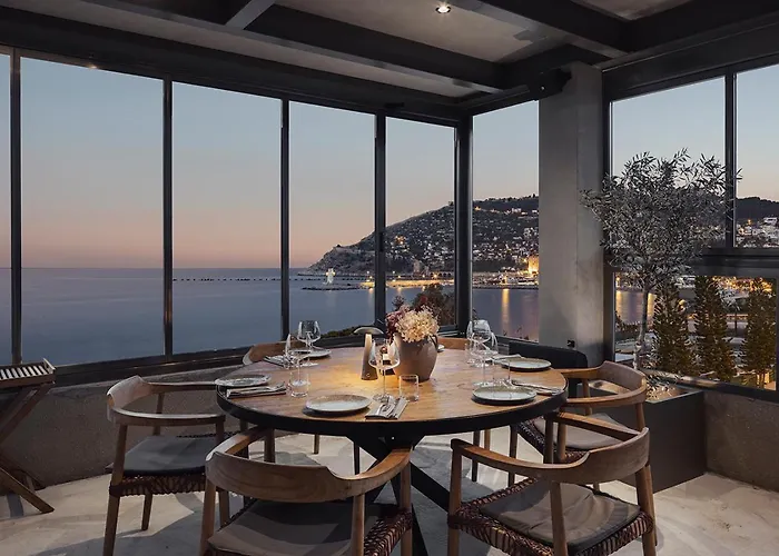 Bueyuek (adults Only) 호텔 4*